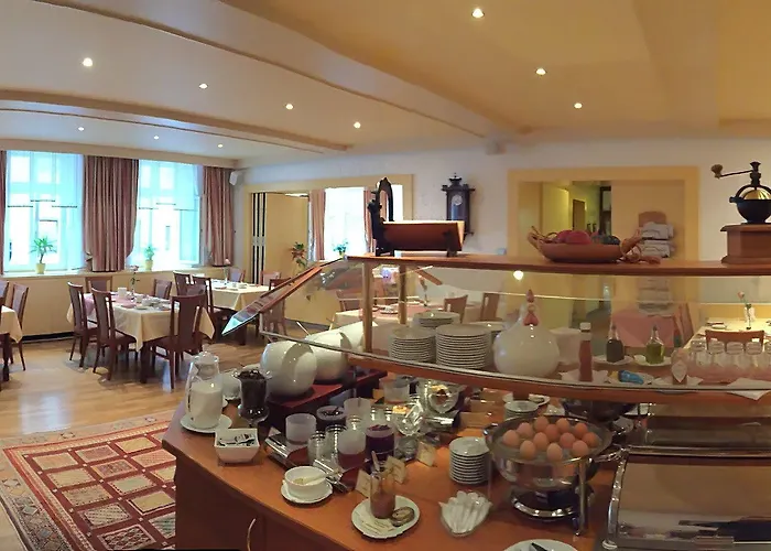 シティ パートナー ホレンダー ホフ ホテル 3*